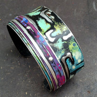 ALL IMAGES AND JEWELRY DESIGNS © PEGGY PETREY